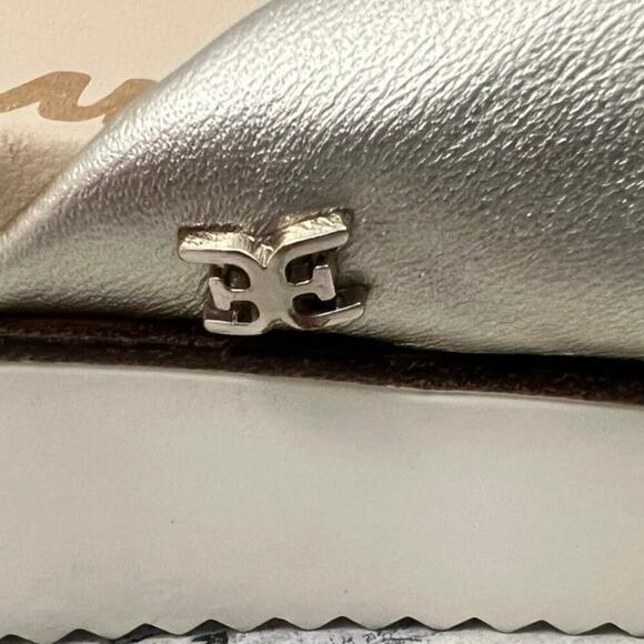 Sam Edelman Women’s Sz 5 Agatha Puffy Knot Slip On Sandals, Gold Slide - Picture 7 of 12